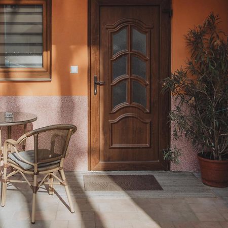 Villa Apartman มาโค ภายนอก รูปภาพ